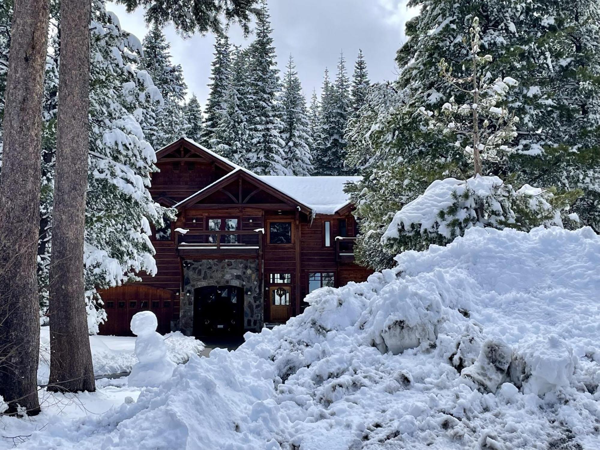 Bear Meadows Lodge - Hot Tub - Tahoe Donner Home Truckee Exterior photo